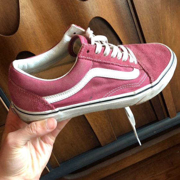 Vans - Picture 2 of 8